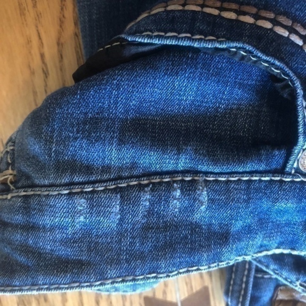 JEANS - Picture 16 of 16